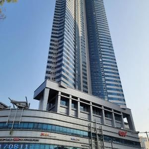 W Residence Hotel Пусан Экстерьер фото