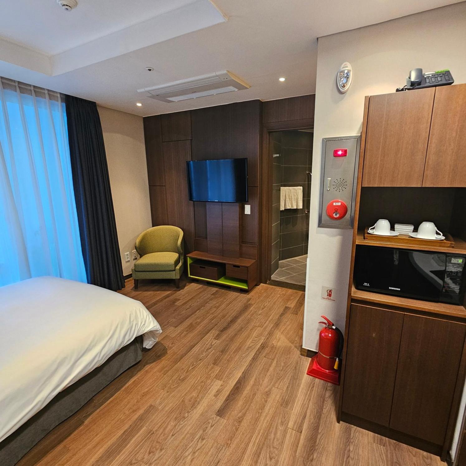W Residence Hotel Пусан Экстерьер фото