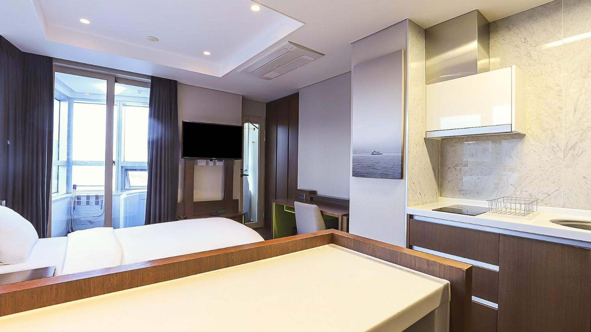 W Residence Hotel Пусан Экстерьер фото